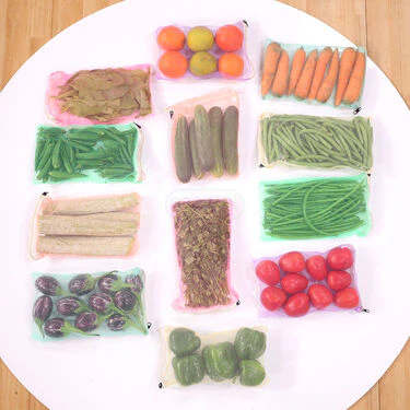 Pack of 12 Fridge Storage Bags for Vegetables & Fruits (12FSB) - Image 2